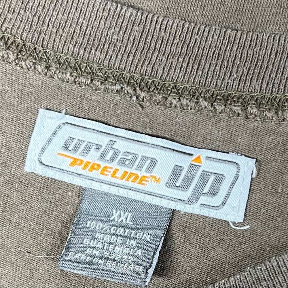 Men’s XXL Urban Pipeline Live Fast Classic Car Bikini Girl Long Sleeve Shirt - Picture 8 of 9